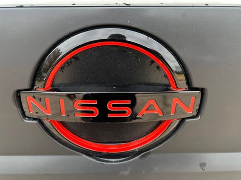 Used 2026 Nissan Frontier PRO-4X AWD/4WD image 12