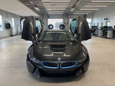 Used 2015 BMW i8 AWD/4WD image 28