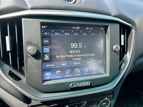 Used 2015 Maserati Ghibli RWD image 22