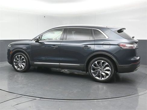 Certified 2023 Lincoln Nautilus Reserve w/ Equipment Group 201A image 5