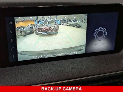 Certified 2025 Nissan Kicks SV w/ SV Premium Package AWD/4WD image 25
