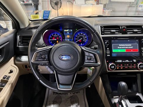 Used 2019 Subaru Outback 2.5i Premium AWD/4WD image 7