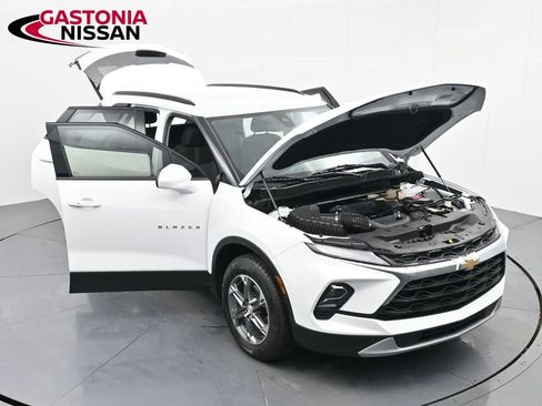 Used 2023 Chevrolet Blazer LT w/ Convenience Package image 41