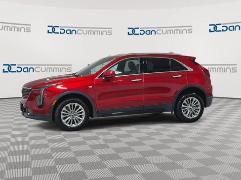 Used 2024 Cadillac XT4 Premium Luxury AWD/4WD image 4