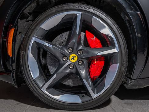 Certified 2025 Ferrari Purosangue AWD/4WD image 35