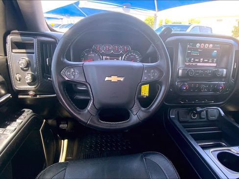 Used 2017 Chevrolet Silverado 1500 LT w/ All Star Edition AWD/4WD image 6