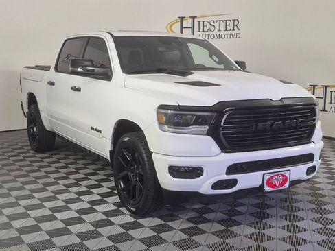 Used 2023 RAM 1500 Laramie AWD/4WD image 2
