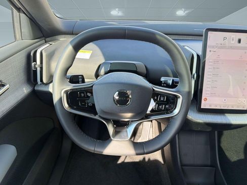 New 2026 Volvo EX30 Plus w/ Climate Package AWD/4WD image 16
