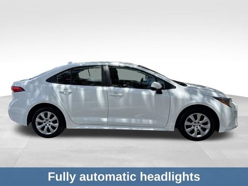 Used 2024 Toyota Corolla LE FWD image 7