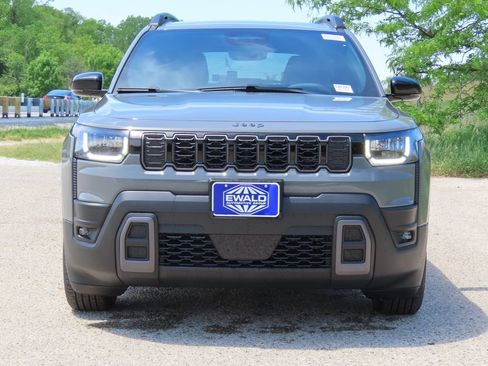 New 2026 Jeep Cherokee Limited AWD/4WD image 19