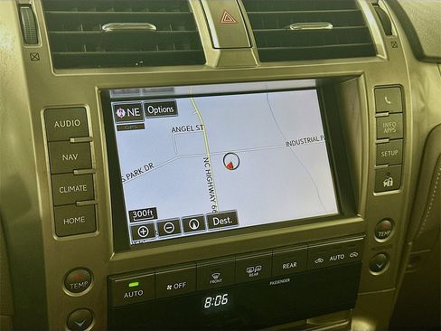 Used 2017 Lexus GX 460 image 19