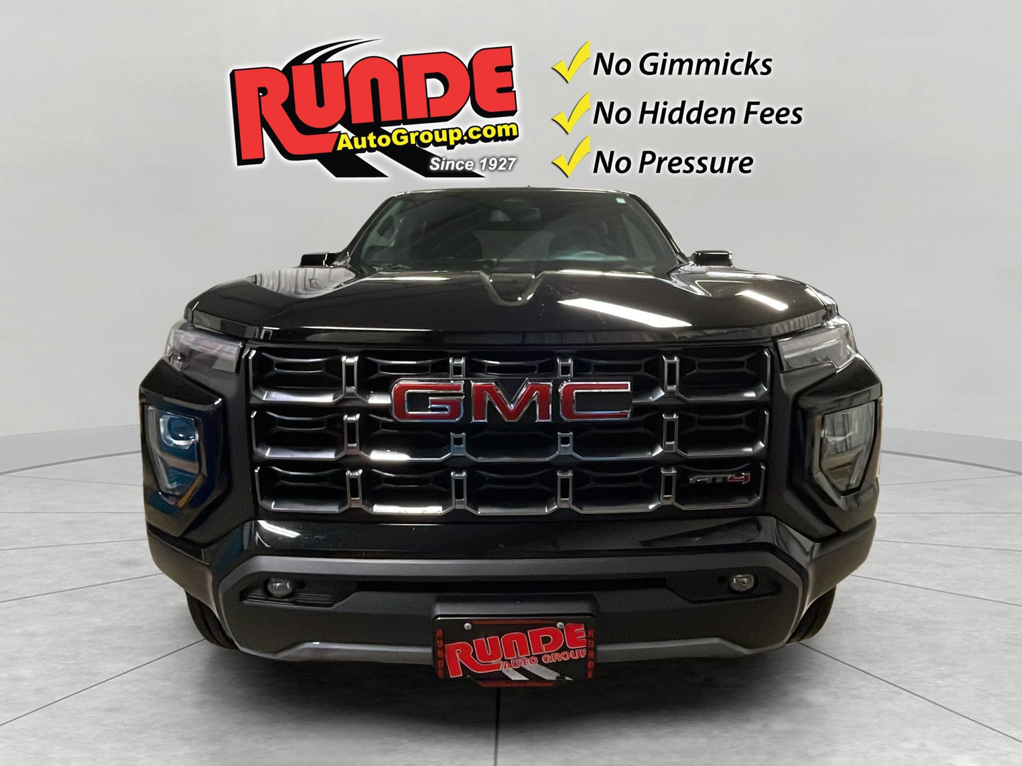 Used 2026 GMC Canyon AT4 w/ AT4 Premium Package AWD/4WD image 9