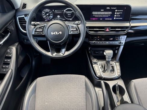 Certified 2024 Kia Seltos S AWD/4WD image 24
