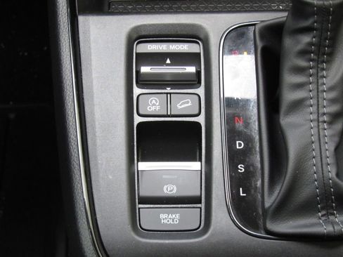 Used 2024 Honda CR-V EX-L image 31