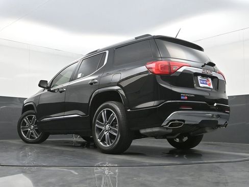 Used 2019 GMC Acadia Denali w/ Technology Package FWD image 31