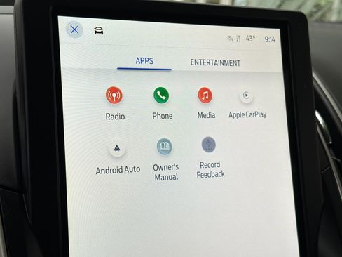 Used 2024 Ford Edge SEL image 18