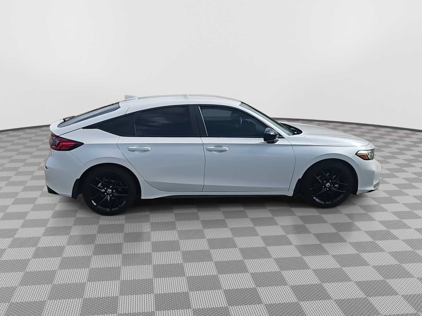 Certified 2025 Honda Civic Sport image 9