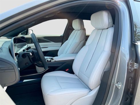 New 2026 Cadillac Lyriq Sport image 21