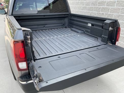 Used 2019 Honda Ridgeline RTL-T image 36