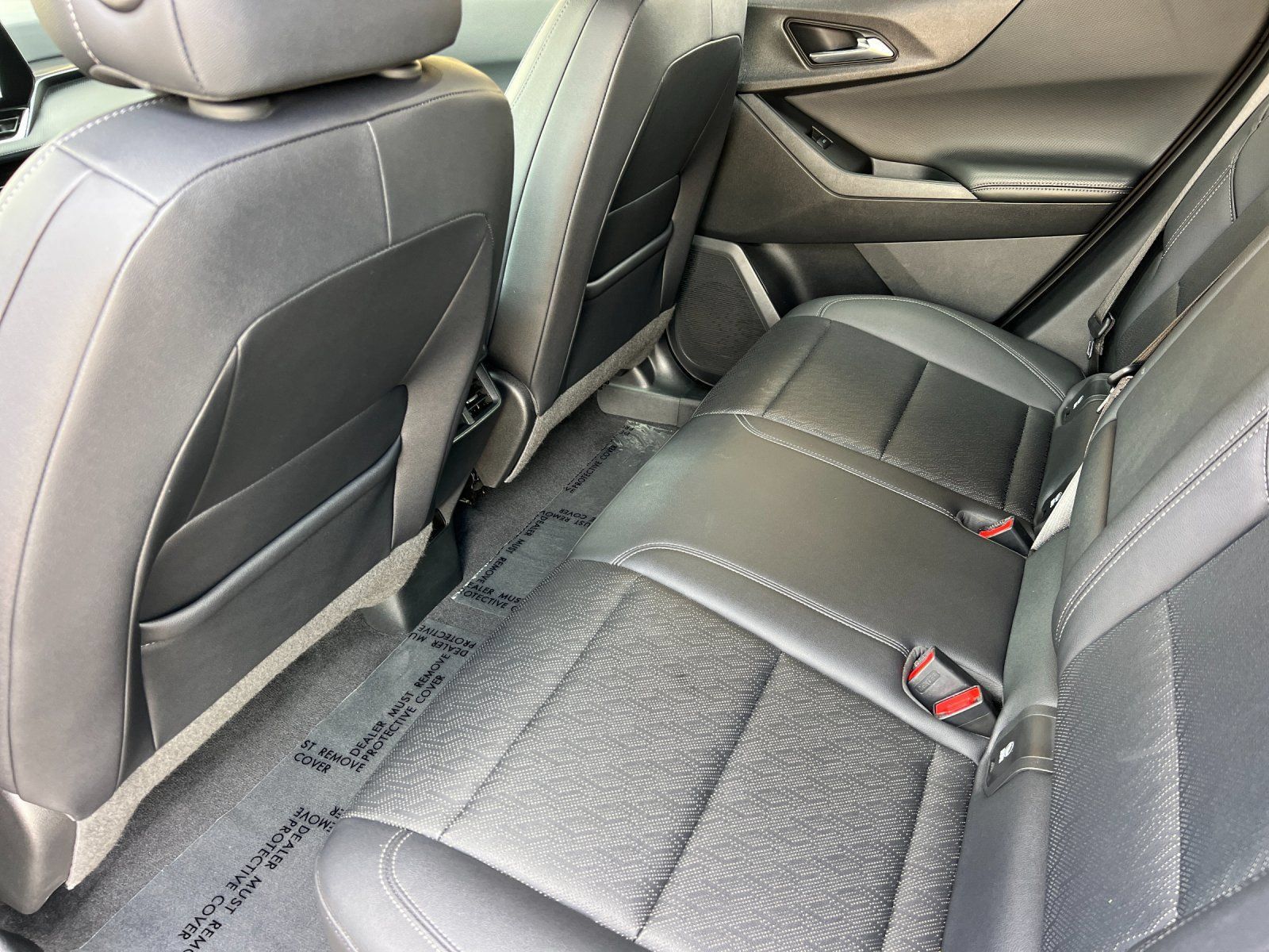 Used 2025 Chevrolet Equinox LT w/ Convenience Package II AWD/4WD image 11