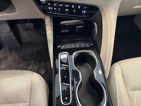 Used 2023 Buick Envision Avenir FWD image 29
