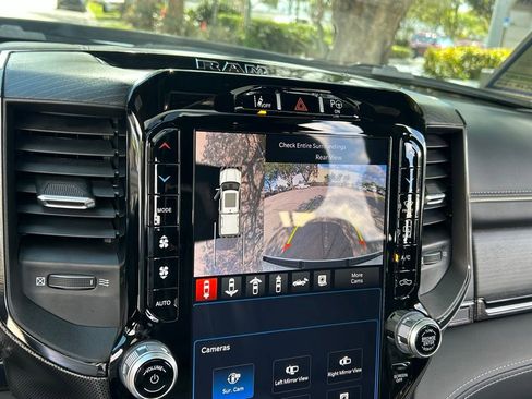 Used 2024 RAM 1500 Limited image 23