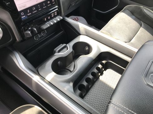 Used 2023 RAM 1500 Laramie AWD/4WD image 25