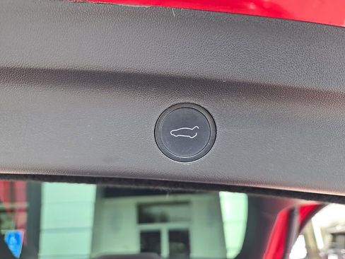 Used 2021 Tesla Model Y Long Range image 47