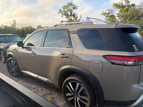 Used 2025 Nissan Pathfinder Platinum w/ Cargo Package FWD image 8