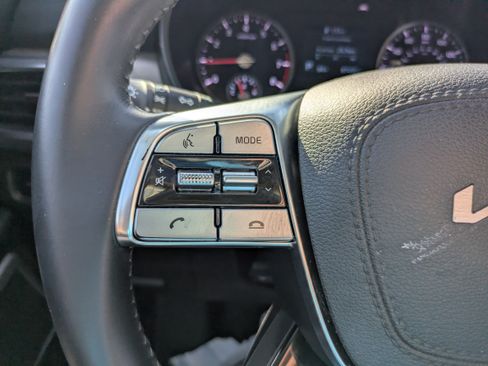 Used 2022 Kia Telluride EX w/ EX Premium Package FWD image 24