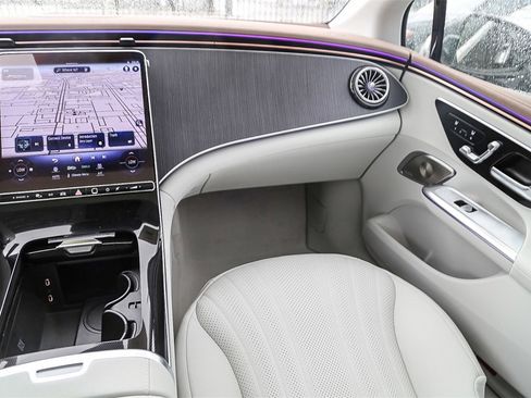 Used 2024 Mercedes-Benz EQE 350+ 4MATIC Sedan image 18