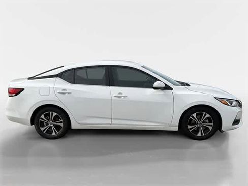 Used 2022 Nissan Sentra SV image 12