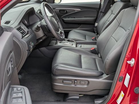 Used 2023 Honda Passport EX-L image 11