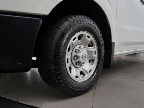 Used 2021 Nissan NV 2500 SV w/ Navigation Package image 23