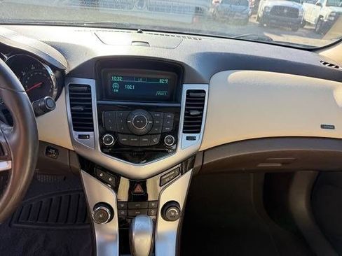 Used 2012 Chevrolet Cruze LTZ image 13