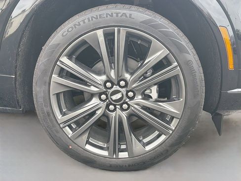 New 2026 Cadillac Optiq Sport 2 RWD image 33