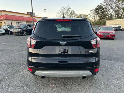 Used 2018 Ford Escape SE image 6