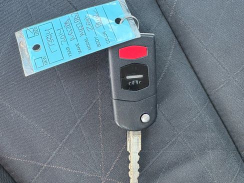 Used 2014 MAZDA MAZDA2 Sport image 10