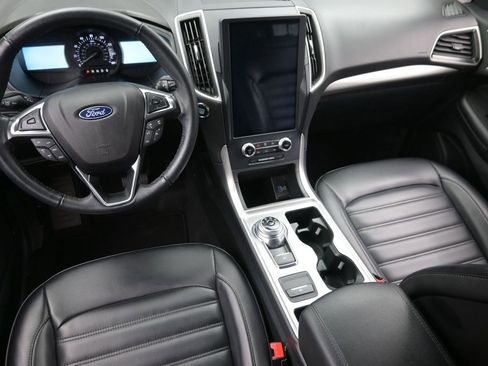 Used 2023 Ford Edge SEL image 12