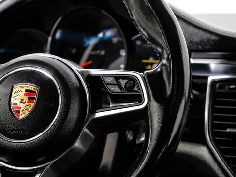 Used 2017 Porsche Macan GTS w/ Premium Package Plus AWD/4WD image 26