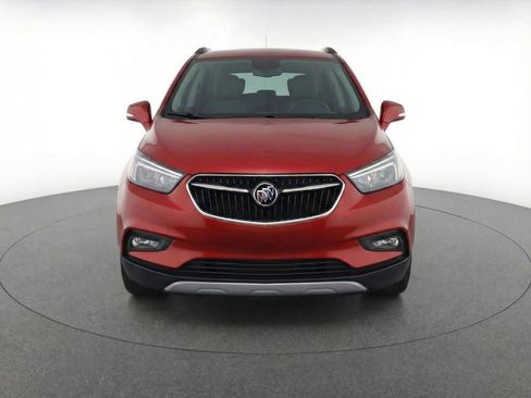Used 2019 Buick Encore Sport Touring FWD image 5