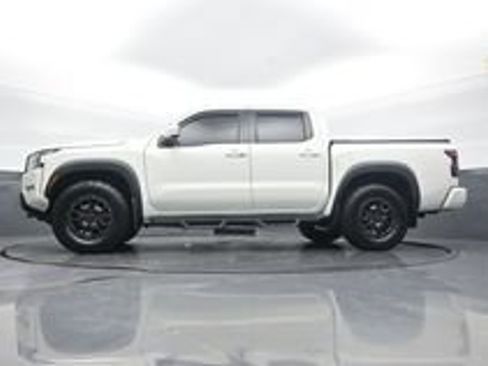 Used 2022 Nissan Frontier PRO-4X w/ Pro-4X Premium Package AWD/4WD image 27
