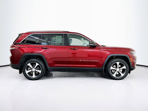 Used 2023 Jeep Grand Cherokee 4WD 4xe w/ Luxury Tech Group II image 10
