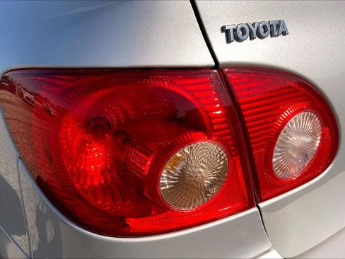 Used 2008 Toyota Corolla LE FWD image 26
