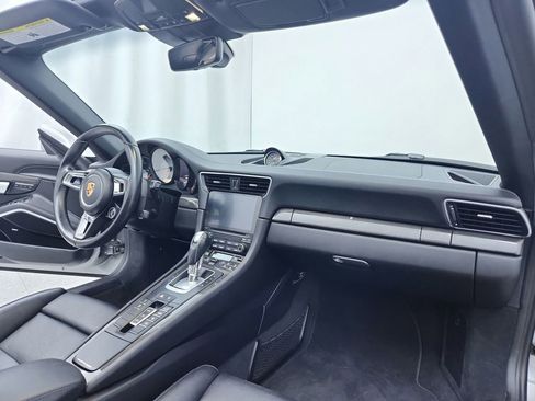 Used 2017 Porsche 911 Carrera 4S image 29