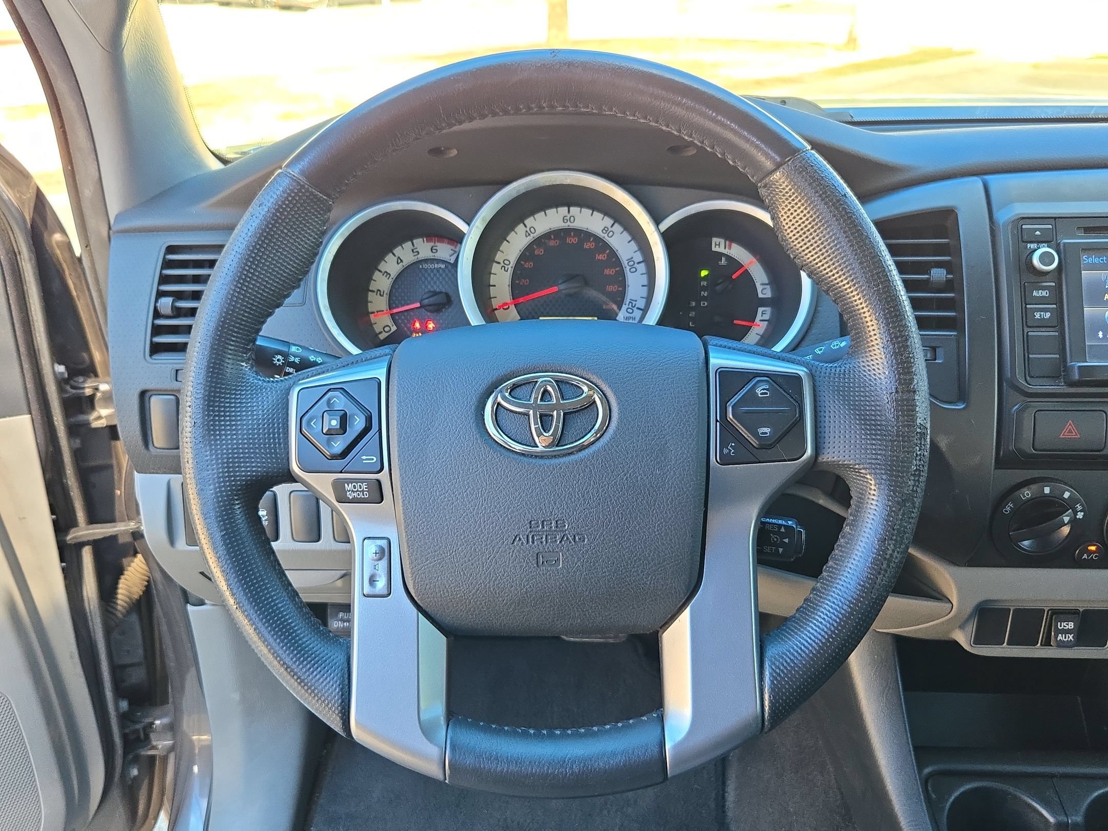 Used 2014 Toyota Tacoma PreRunner w/ Convenience Package RWD image 20