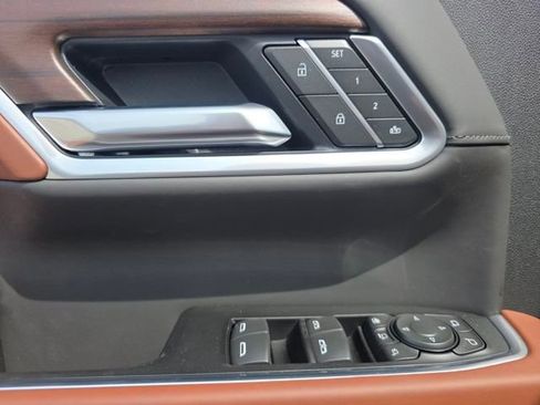 New 2026 GMC Sierra 2500 Denali Ultimate image 30