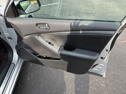 Used 2009 Nissan Altima 2.5 SL w/ SL Pkg image 22