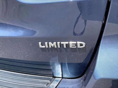 Used 2021 Jeep Grand Cherokee Limited AWD/4WD image 29