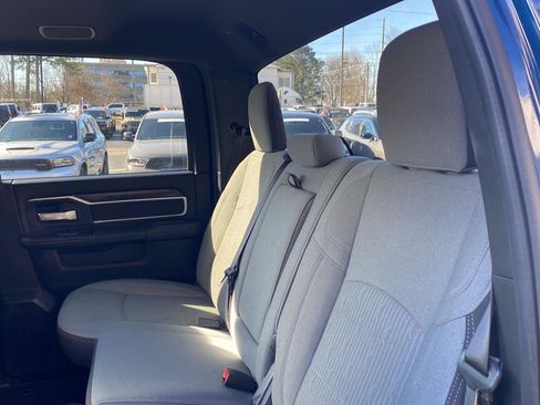 Used 2024 RAM 2500 Big Horn w/ Bed Utility Group image 10